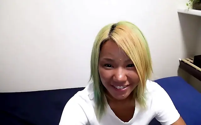 Sultry Japanese vixen rides her man to ecstasy