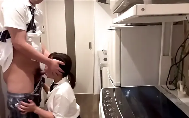 免费A 大尺度吃 福利精品 Naive Japanese Tennis Girl Pleads as Senior Fucks Her Raw