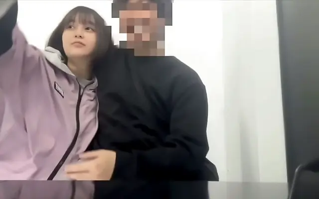 生活 明星 出来 Amateur Japanese couple explores deep desire with intimate licking and sucking