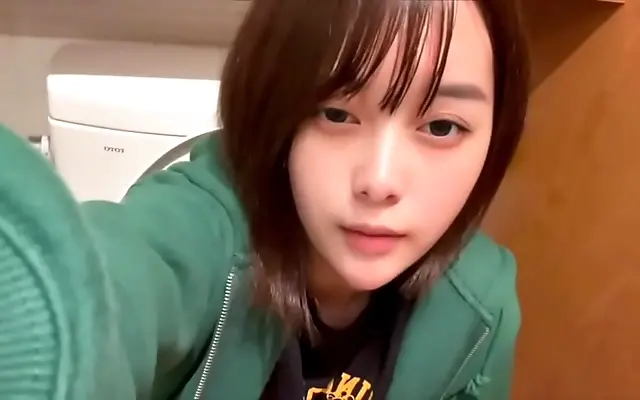 Unable to resist her urges she finds secret pleasure in the campus toilet