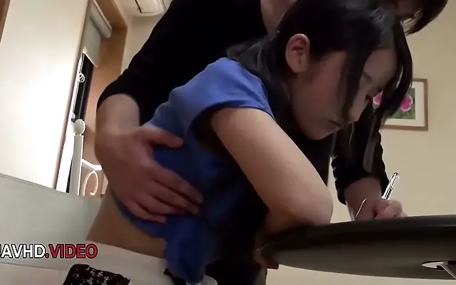 Sizzling Slow Blowjob Session with Japanese Beauty Suzu Ichinose