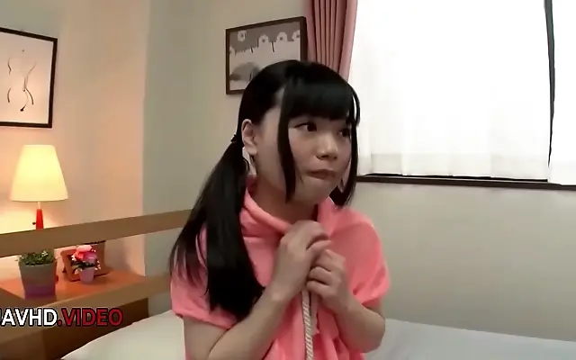 Japanese teen's seductive blowjob ignites steamy hardcore passion