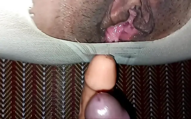 Fresh tight teen pussy creampie creampie from deep double penetration ride