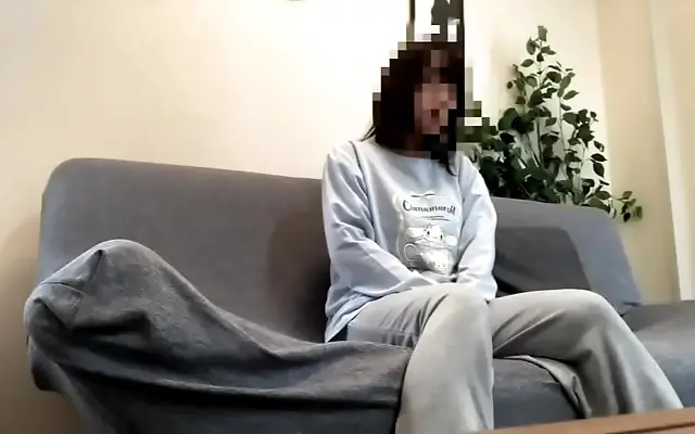 成熟 短篇 成人在线 产亚洲精品久久久 Awakening desire in cozy charm a Japanese amateur's intimate morning playtime
