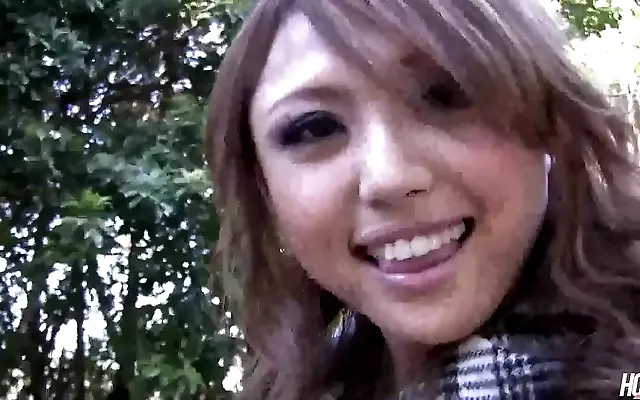Japanese cutie Rino Mizusawa toys with pleasure before steamy dick action