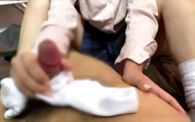 Naughty Japanese girlfriend gets turned on by her horny amateur boyfriend