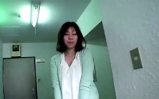 Desperate for pleasure Japanese milf Haruko Ogura takes control