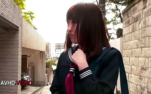 Japanese beauty Reina Takayama craves intense group passion